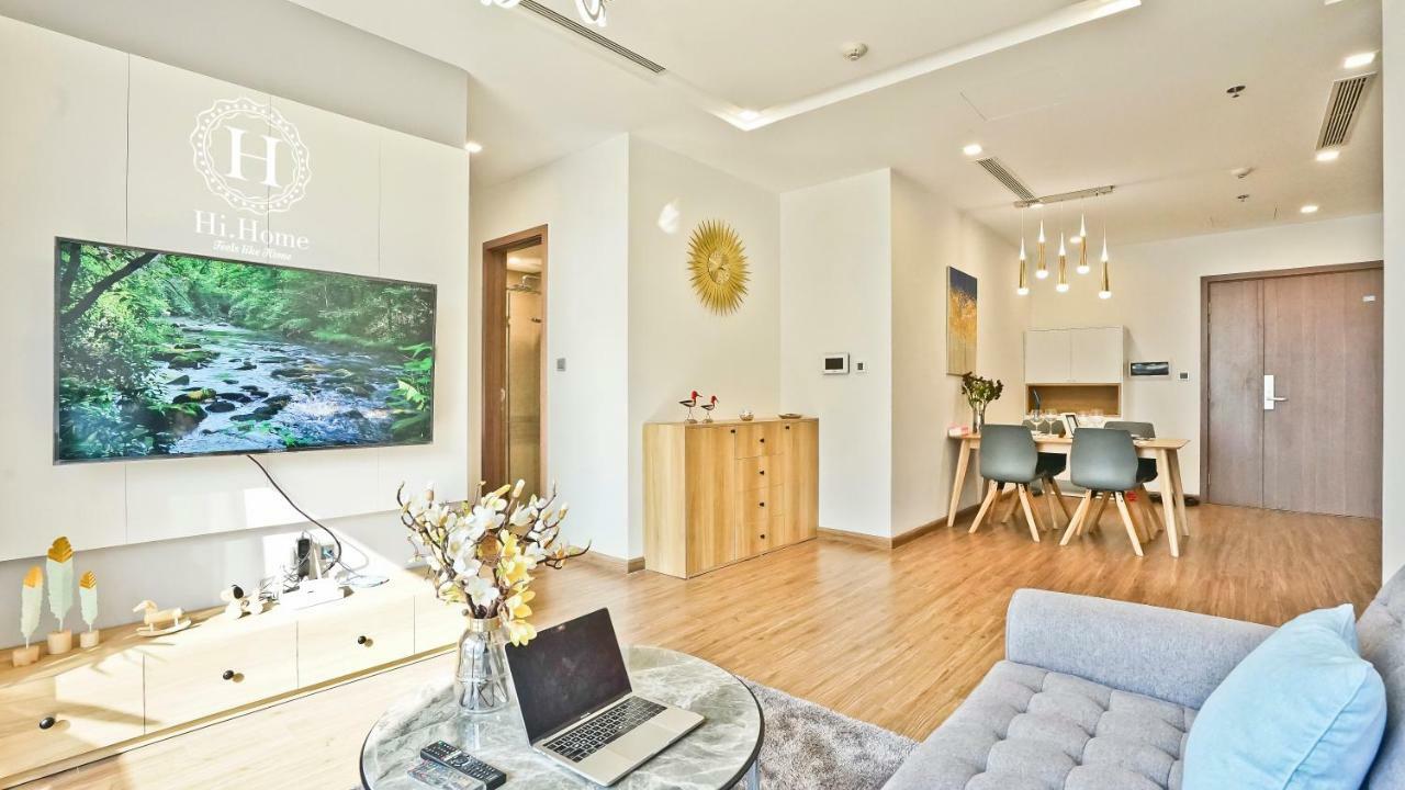 Hi-Home Suites - Vinhomes Metropolis Ханой Екстериор снимка